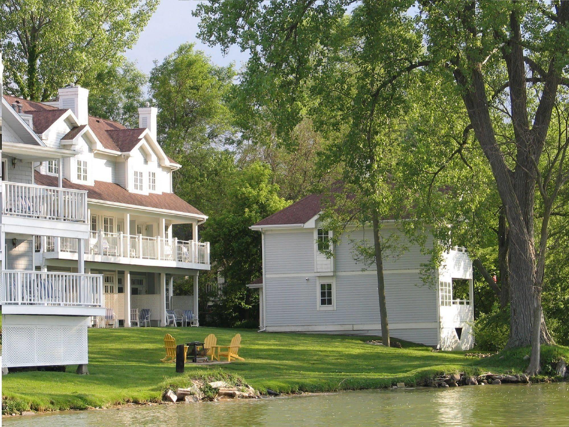 The French Country Inn Lake Geneva Exterior foto